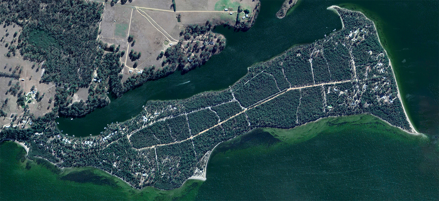Aerial image of Banksia Peninsula